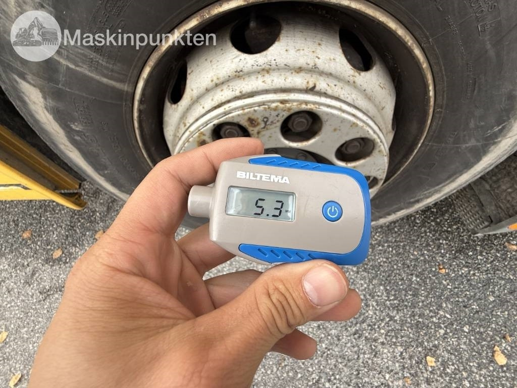 شاحنة النفايات Mercedes-Benz 1833 LL Sopbil: صورة 29