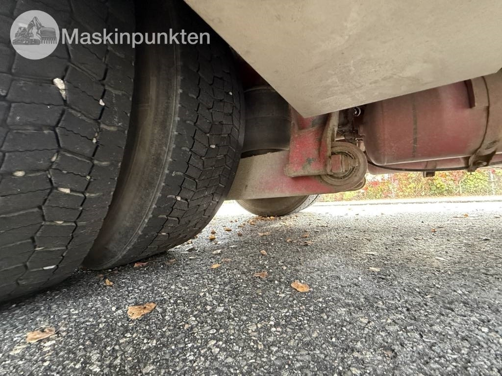 شاحنة النفايات Mercedes-Benz 1833 LL Sopbil: صورة 34