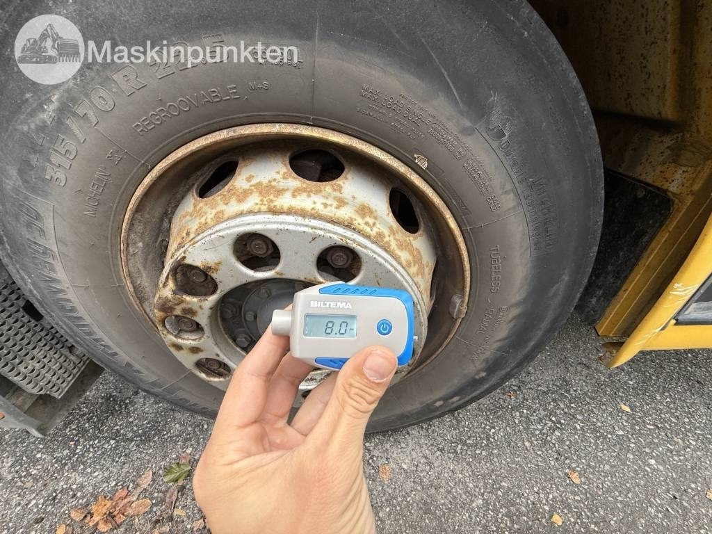 شاحنة النفايات Mercedes-Benz 1833 LL Sopbil: صورة 31