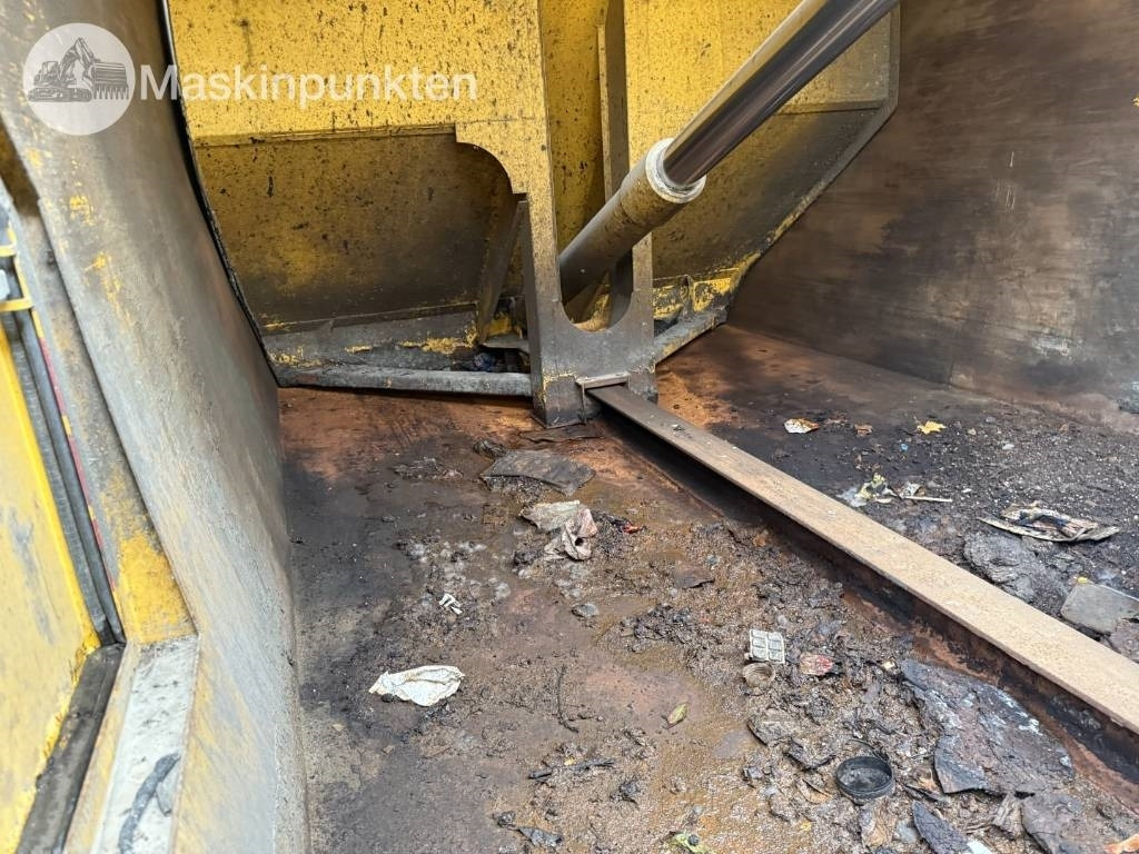 شاحنة النفايات Mercedes-Benz 1833 LL Sopbil: صورة 39