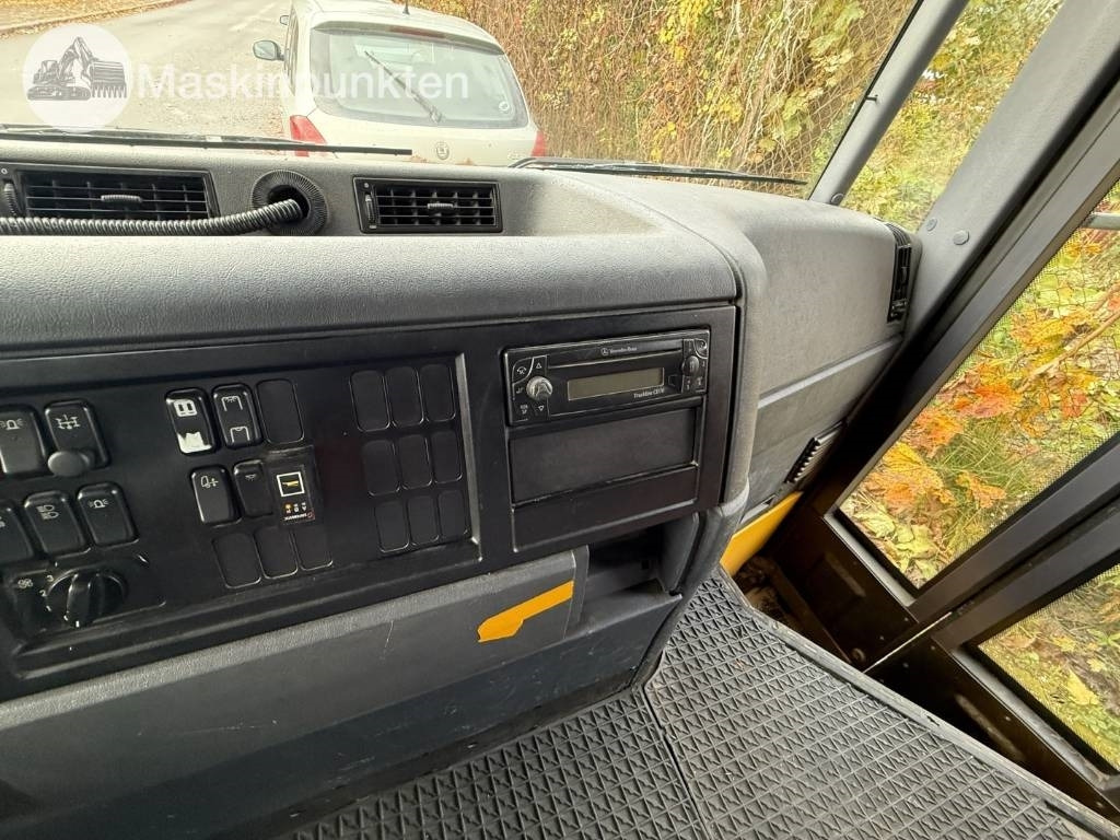 شاحنة النفايات Mercedes-Benz 1833 LL Sopbil: صورة 26