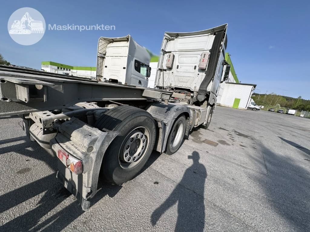 Mercedes-Benz Actros 2545 - وحدة جر: صورة 5 Mercedes-Benz Actros 2545 - وحدة جر: صورة 5