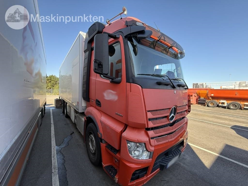 Mercedes-Benz Actros 2551 - شاحنة الفريزر: صورة 3 Mercedes-Benz Actros 2551 - شاحنة الفريزر: صورة 3