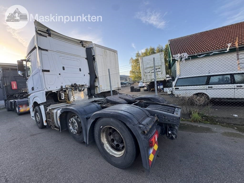 Mercedes-Benz Actros 963-4-D - وحدة جر: صورة 2 Mercedes-Benz Actros 963-4-D - وحدة جر: صورة 2