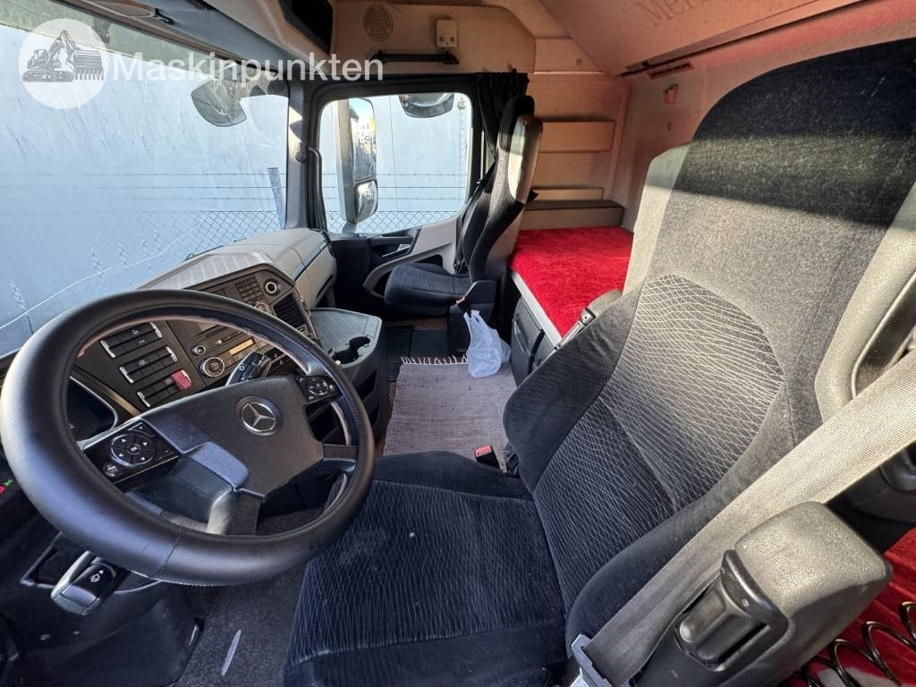 وحدة جر Mercedes-Benz Actros 963-4-D: صورة 38