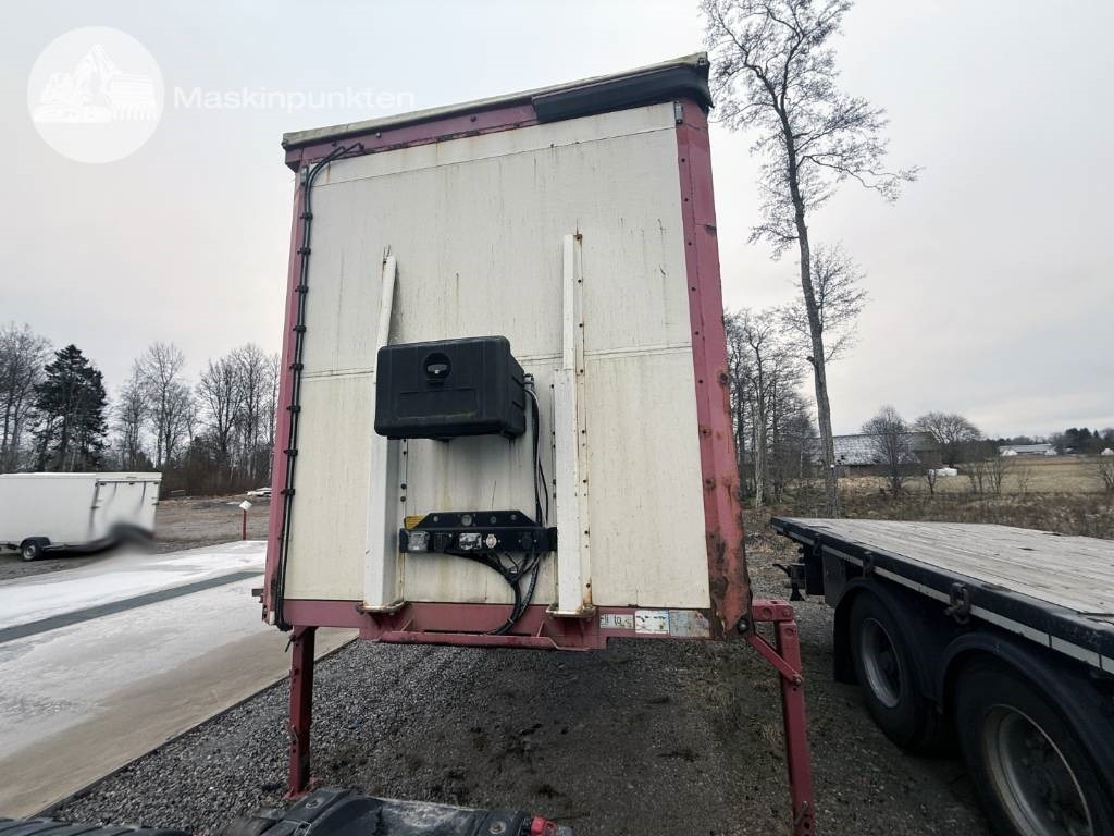 Närko LINK S2ZP82C11 - مقطورة ستارة جانبية: صورة 4 Närko LINK S2ZP82C11 - مقطورة ستارة جانبية: صورة 4
