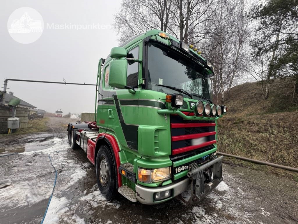 Scania R 164-580 - شاحنة ذات خطاف: صورة 2 Scania R 164-580 - شاحنة ذات خطاف: صورة 2