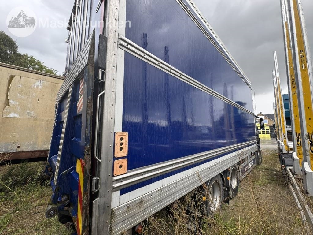 Scania R 420 LB - شاحنة مقفلة: صورة 3 Scania R 420 LB - شاحنة مقفلة: صورة 3