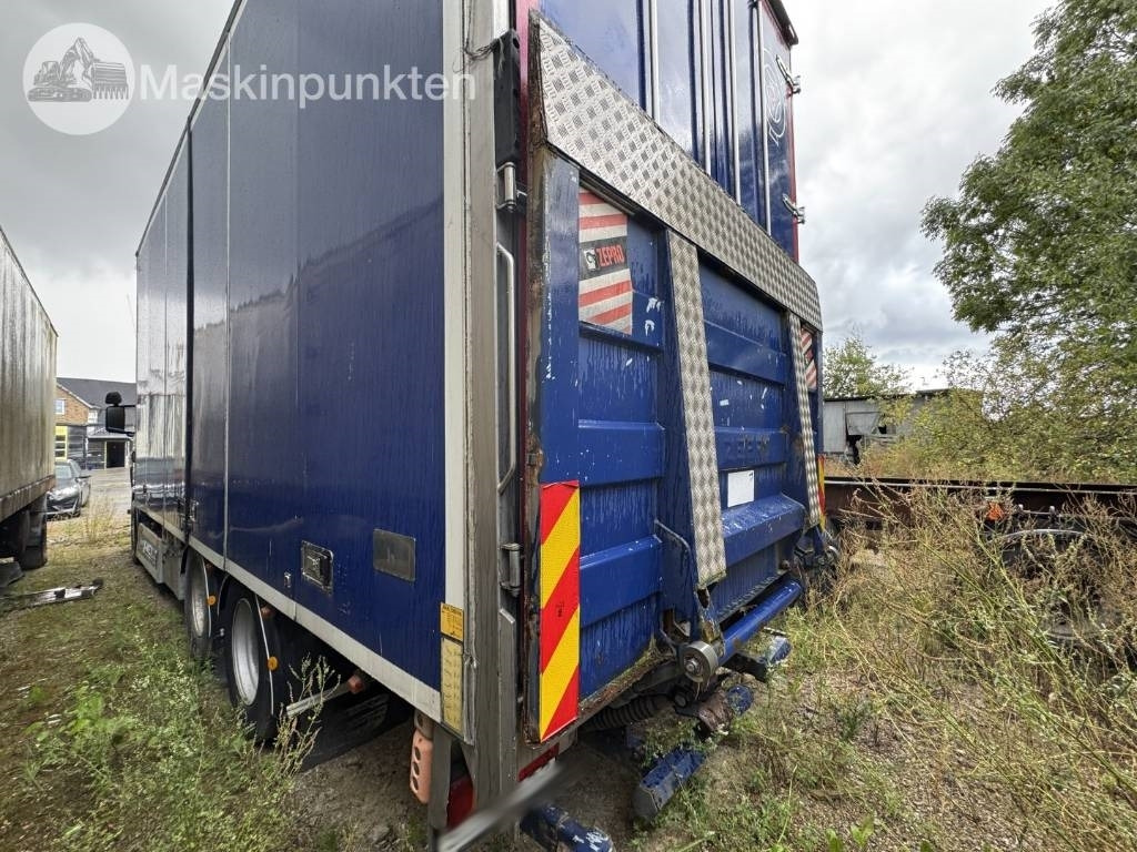 Scania R 420 LB - شاحنة مقفلة: صورة 2 Scania R 420 LB - شاحنة مقفلة: صورة 2