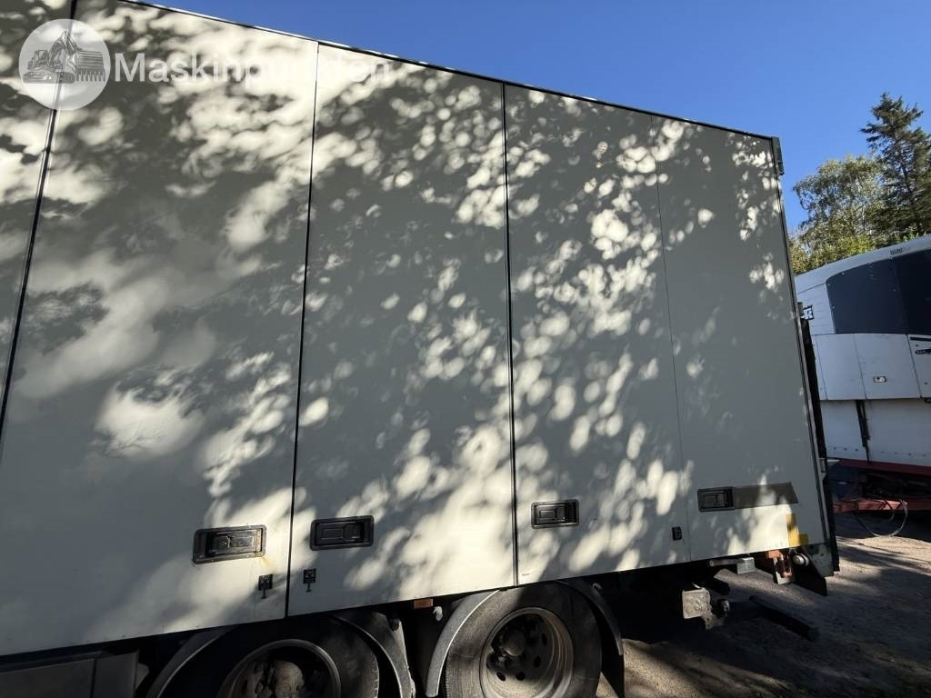 شاحنة الفريزر Scania R 620: صورة 25 شاحنة الفريزر Scania R 620: صورة 25
