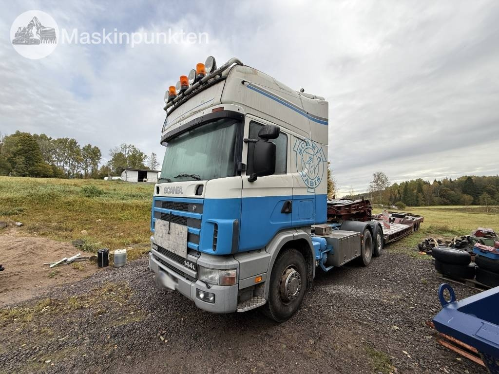 Scania R144LB6X2*4NB460 - وحدة جر: صورة 1 Scania R144LB6X2*4NB460 - وحدة جر: صورة 1