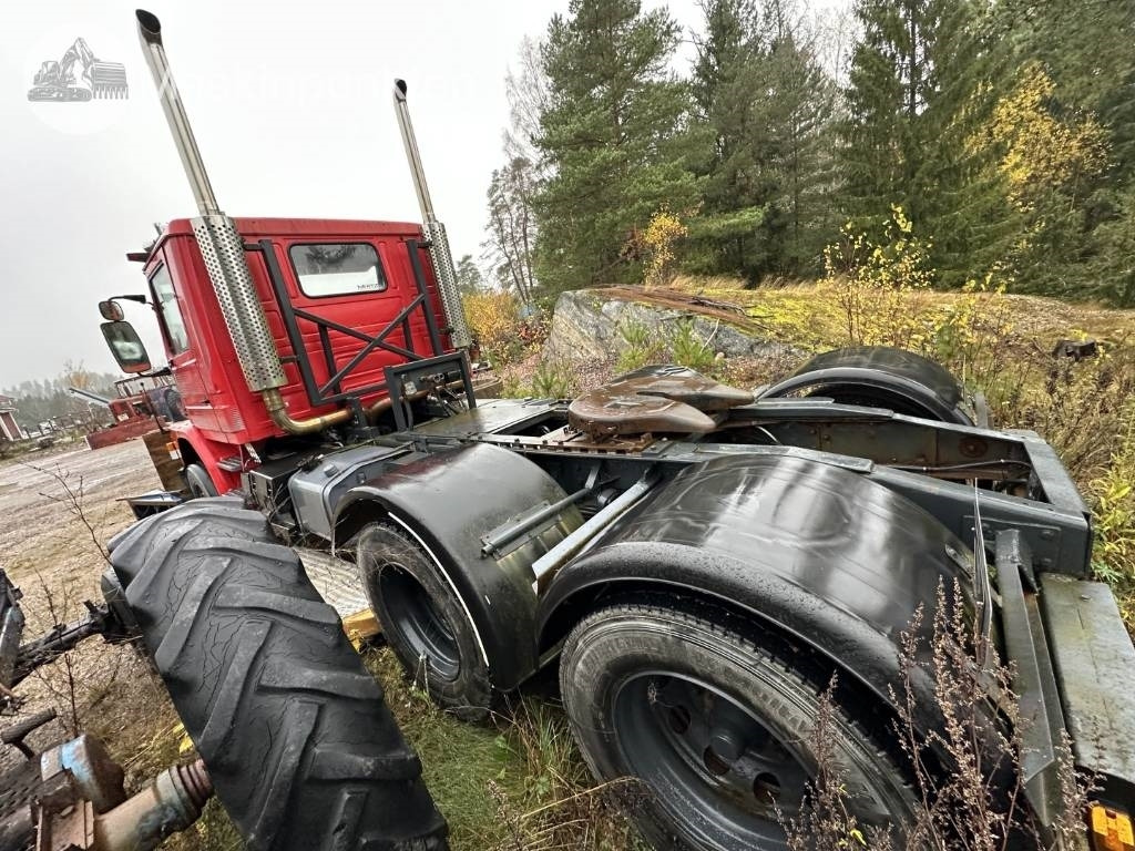 Scania T 143 H - وحدة جر: صورة 4 Scania T 143 H - وحدة جر: صورة 4