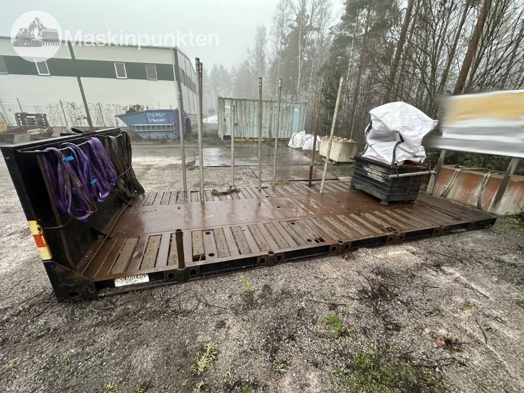 Sisu Maskinflak - حاوية هوك لفت: صورة 1 Sisu Maskinflak - حاوية هوك لفت: صورة 1