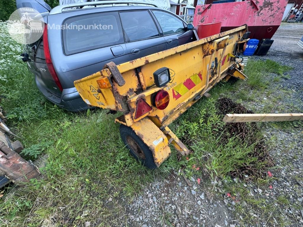 Ströman TMK10/1-27 Sandspridare - مفرشة الرمل/ الملح: صورة 1 Ströman TMK10/1-27 Sandspridare - مفرشة الرمل/ الملح: صورة 1