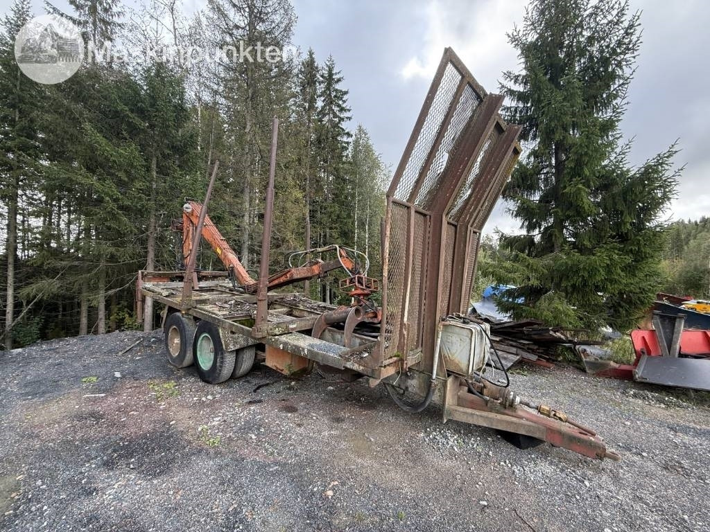 Traktorvagn med kran - المقطورة الزراعية: صورة 3 Traktorvagn med kran - المقطورة الزراعية: صورة 3