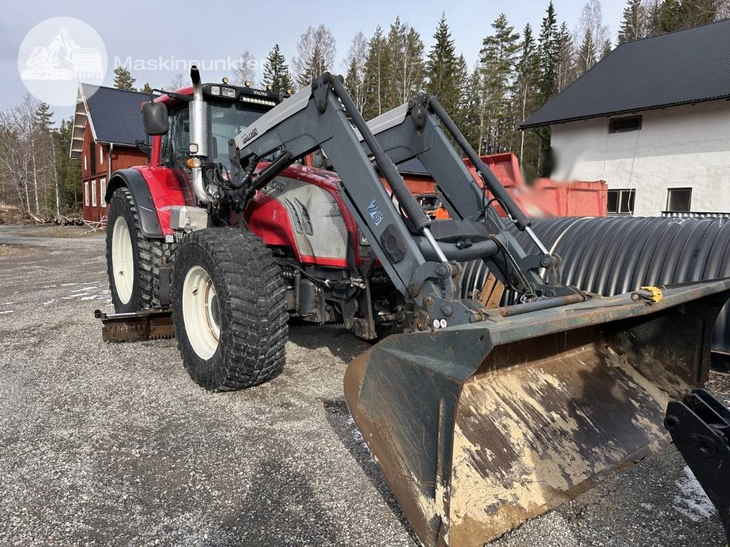 Valtra T 202 - جرار: صورة 3 Valtra T 202 - جرار: صورة 3