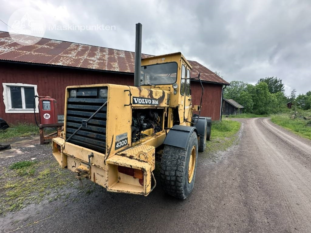 Volvo BM 4300  - اللودر بعجل: صورة 5 Volvo BM 4300  - اللودر بعجل: صورة 5