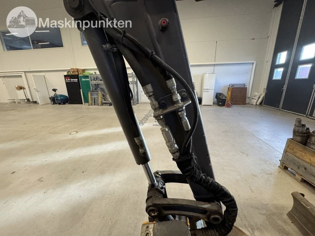 حفارة مُصَّغرة Volvo ECR 25 D: صورة 39