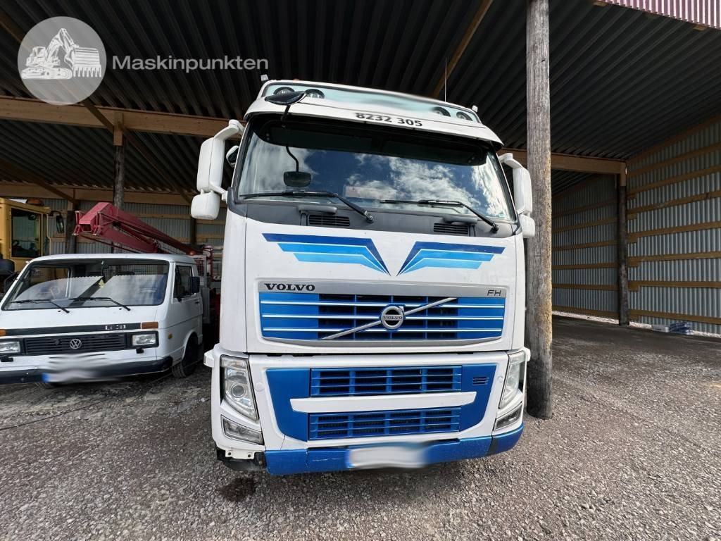 Volvo FH 12 540 - شاحنة قطع الأشجار: صورة 3 Volvo FH 12 540 - شاحنة قطع الأشجار: صورة 3