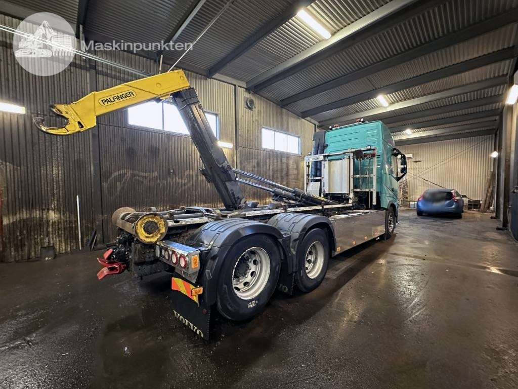 Volvo FH 13 500 - شاحنة ذات خطاف: صورة 5 Volvo FH 13 500 - شاحنة ذات خطاف: صورة 5