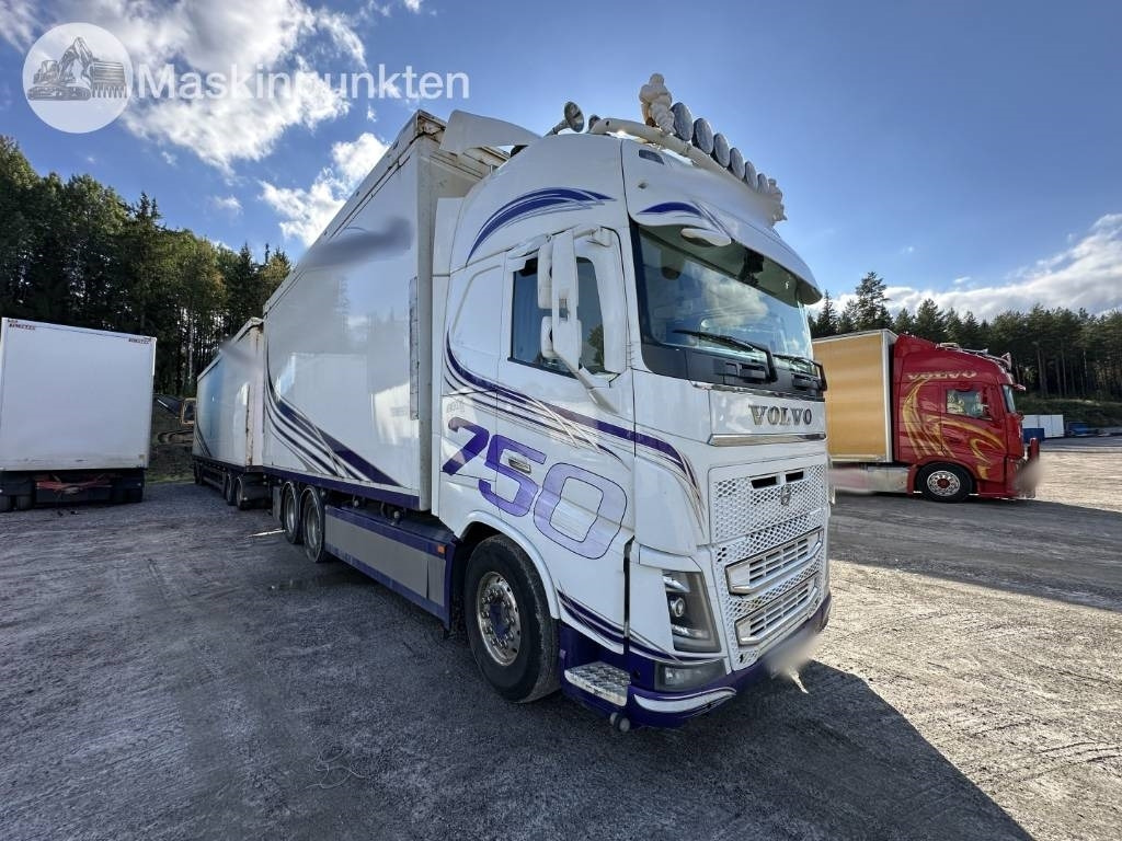 Volvo FH 16 750 - شاحنة مقفلة: صورة 4 Volvo FH 16 750 - شاحنة مقفلة: صورة 4