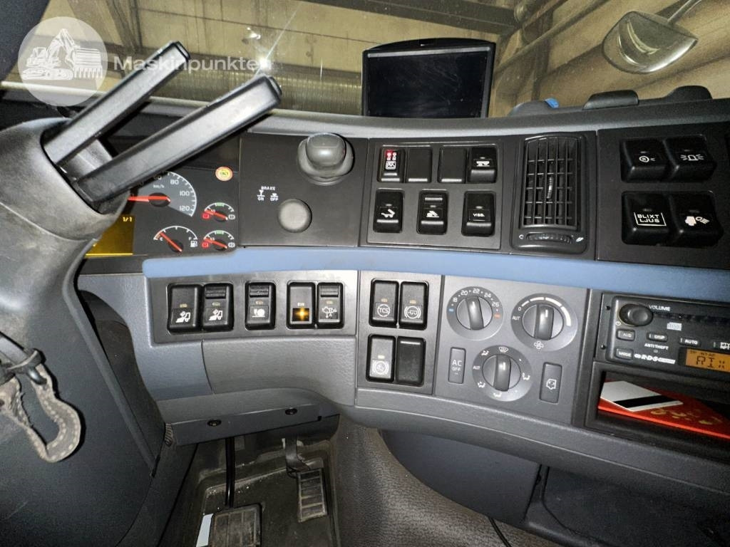 Volvo FH 480  Volvo FH 480: صورة 27