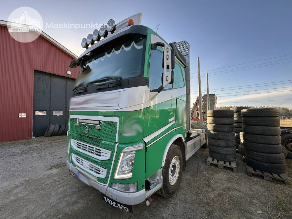 Volvo FH 540 - شاحنة قطع الأشجار: صورة 2 Volvo FH 540 - شاحنة قطع الأشجار: صورة 2
