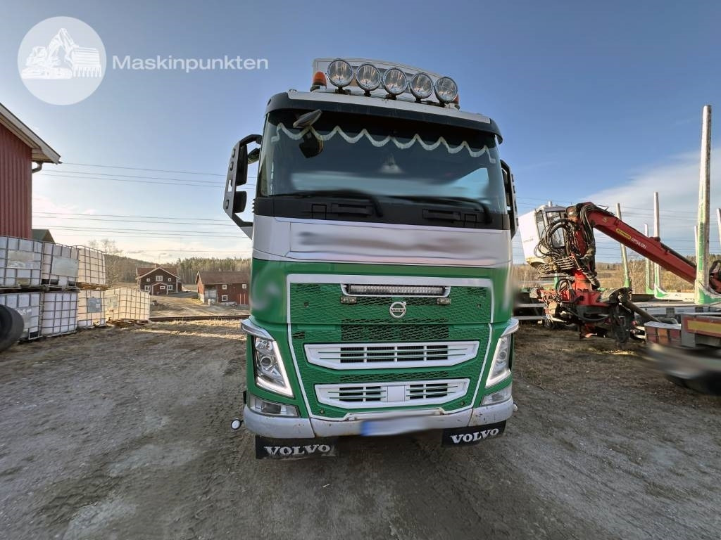 Volvo FH 540 - شاحنة قطع الأشجار: صورة 3 Volvo FH 540 - شاحنة قطع الأشجار: صورة 3
