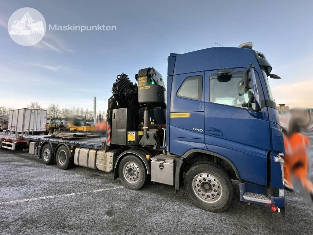 Volvo FH 540 - شاحنة كرين: صورة 2 Volvo FH 540 - شاحنة كرين: صورة 2