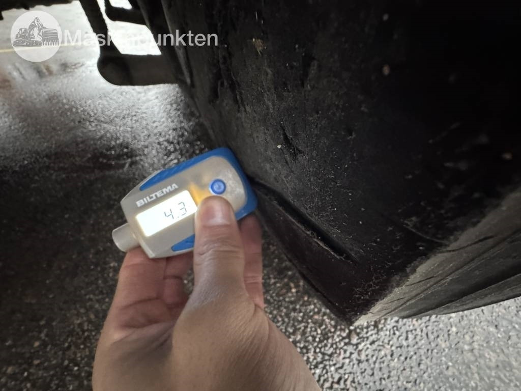 شاحنة ذات خطاف Volvo FH 8*4 Tridem lastväxlare: صورة 9