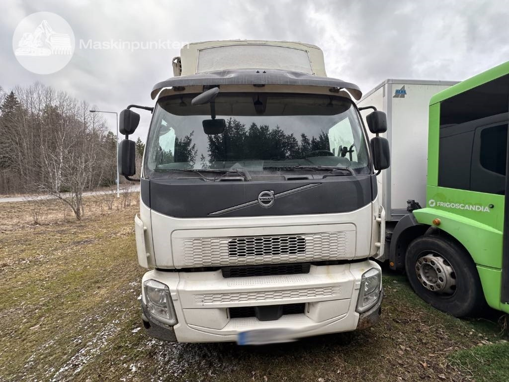 Volvo FL 240 - شاحنة الفريزر: صورة 3 Volvo FL 240 - شاحنة الفريزر: صورة 3