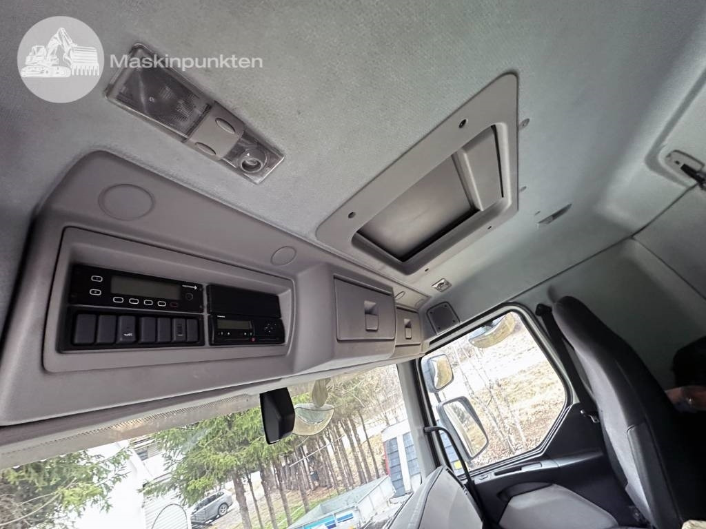 شاحنة الفريزر Volvo FL 240: صورة 21