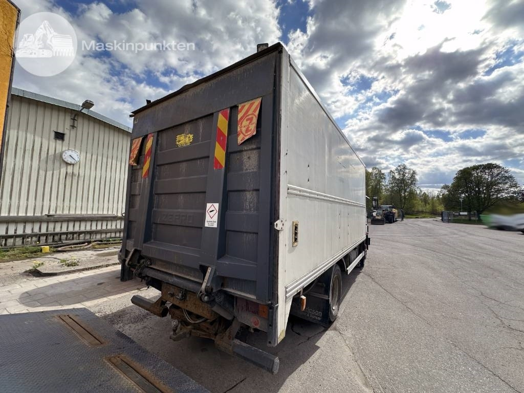 Volvo FL 610 Verkstadsinredd  - شاحنة مقفلة: صورة 5 Volvo FL 610 Verkstadsinredd  - شاحنة مقفلة: صورة 5