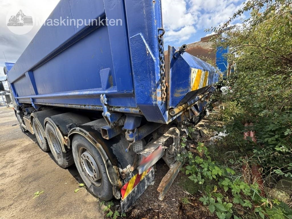 Volvo FM 440 CAMELEONT + BERFLAK + BETONGBLANDARE - شاحنات الحاويات / جسم علوي قابل للتغيير شاحنة: صورة 2 Volvo FM 440 CAMELEONT + BERFLAK + BETONGBLANDARE - شاحنات الحاويات / جسم علوي قابل للتغيير شاحنة: صورة 2