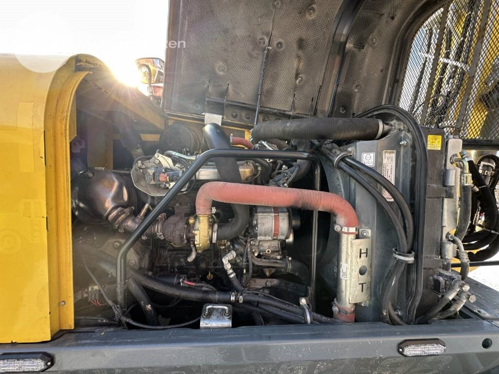 حفارة دولاب Wacker Neuson EW 100: صورة 47
