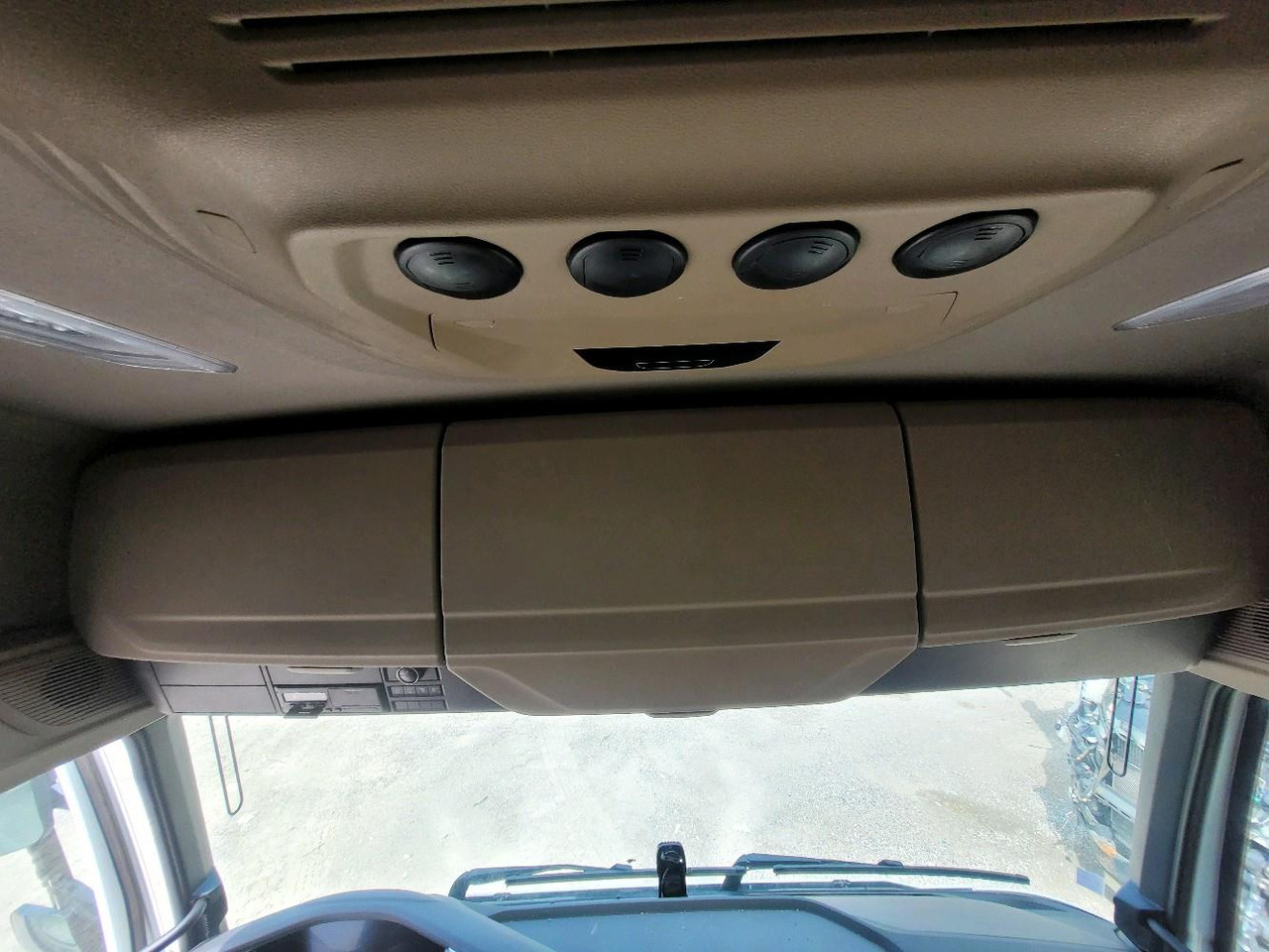 وحدة جر DAF NGD480: صورة 11 وحدة جر DAF NGD480: صورة 11