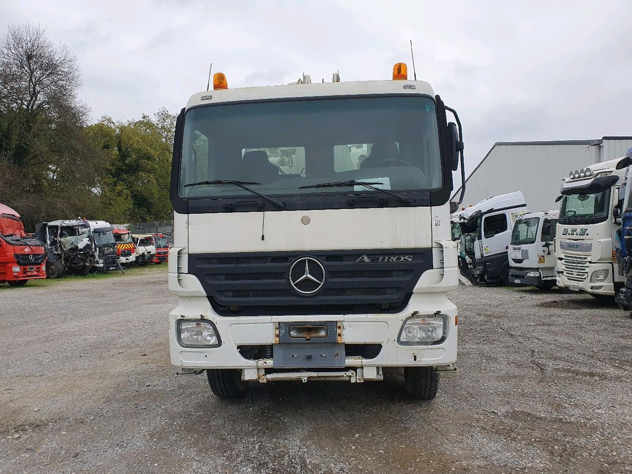 MERCEDES ACTROS 3236 MALAX PUTZMEISTER - شاحنة خلاطة خرسانة: صورة 2 MERCEDES ACTROS 3236 MALAX PUTZMEISTER - شاحنة خلاطة خرسانة: صورة 2