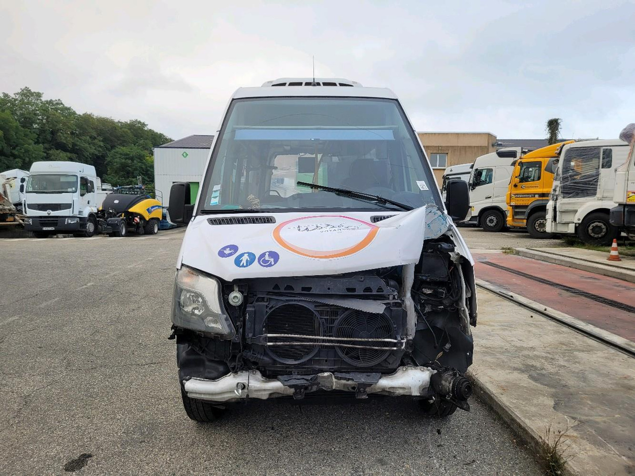 MERCEDES SPRINTER II CHASSIS 5.0T 516 C - حافلة صغيرة, ميكروباص: صورة 2 MERCEDES SPRINTER II CHASSIS 5.0T 516 C - حافلة صغيرة, ميكروباص: صورة 2