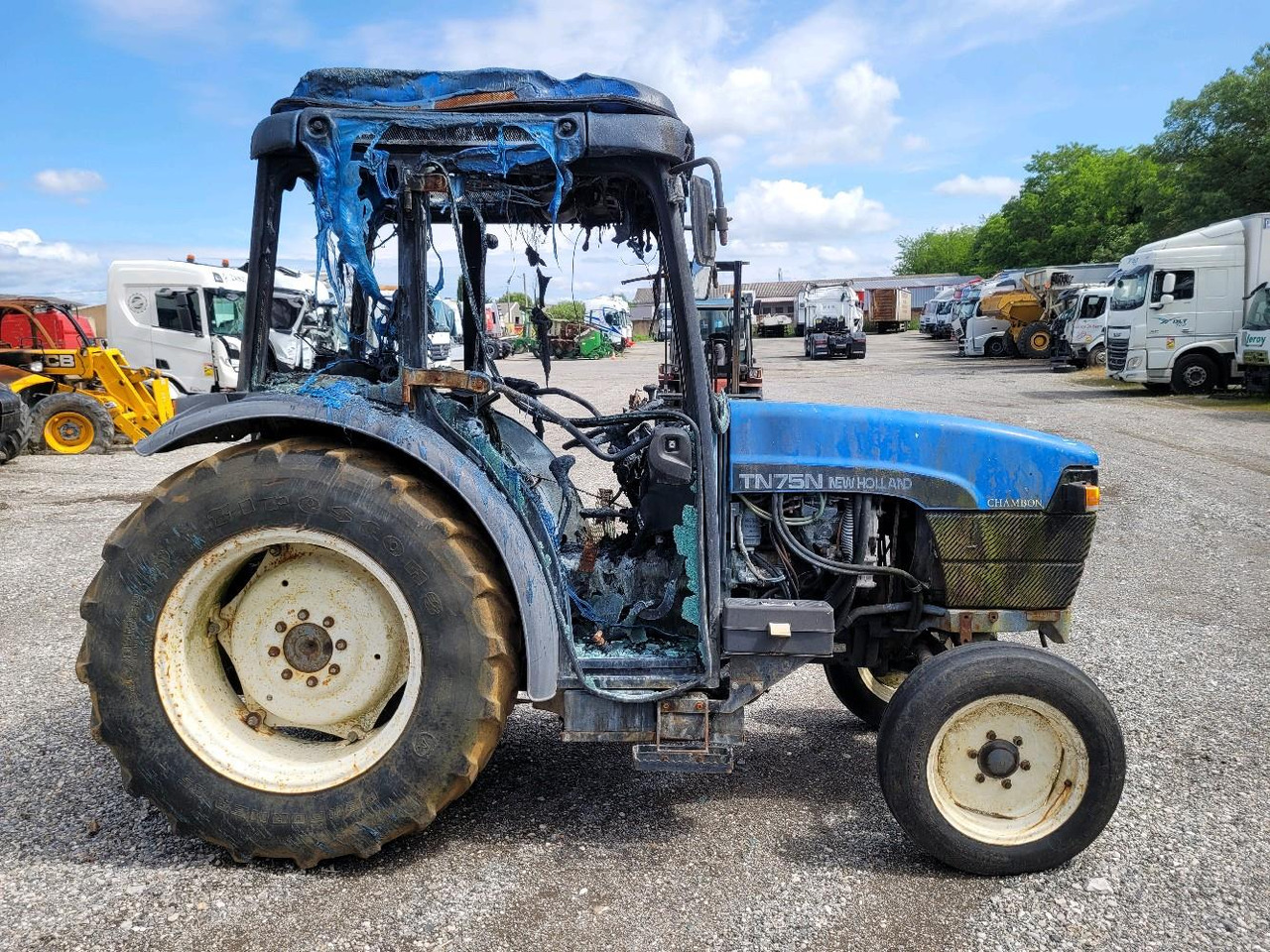 NEW HOLLAND TN75N - جرار: صورة 3 NEW HOLLAND TN75N - جرار: صورة 3