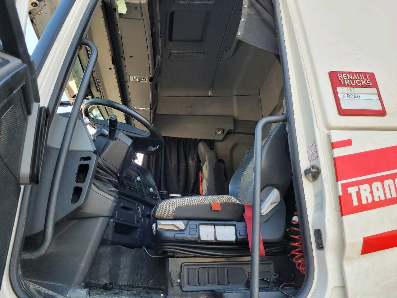 وحدة جر RENAULT T 480: صورة 10