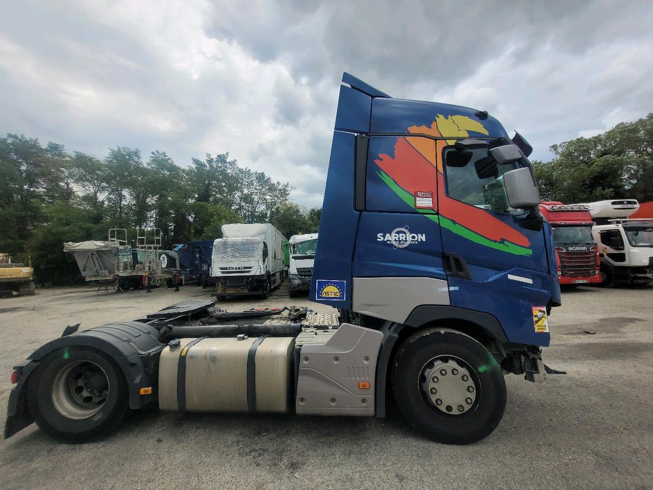 RENAULT T HIGH 520 DTI 13 - وحدة جر: صورة 3 RENAULT T HIGH 520 DTI 13 - وحدة جر: صورة 3