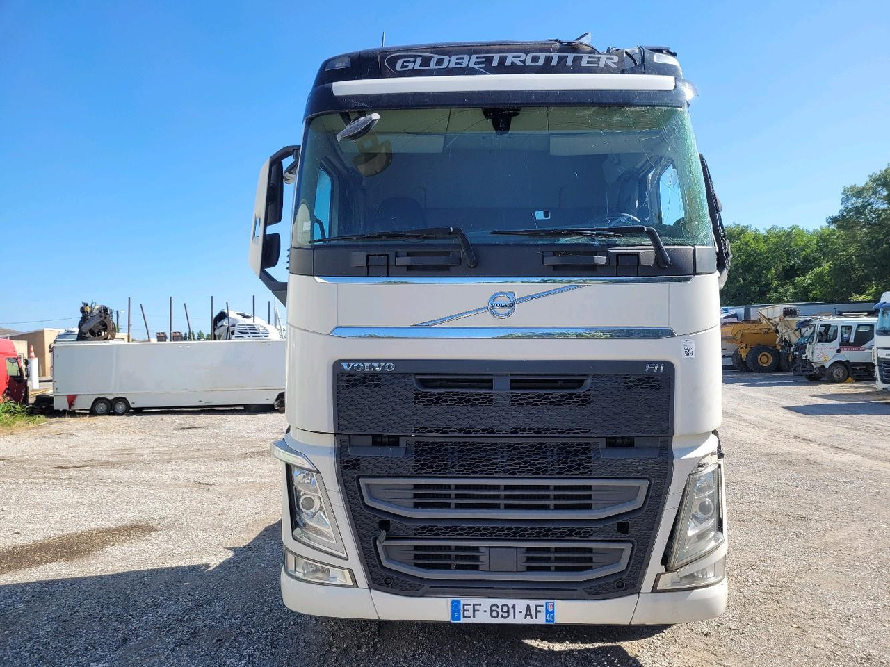 VOLVO FH 460 EURO6 4X2 - وحدة جر: صورة 2 VOLVO FH 460 EURO6 4X2 - وحدة جر: صورة 2