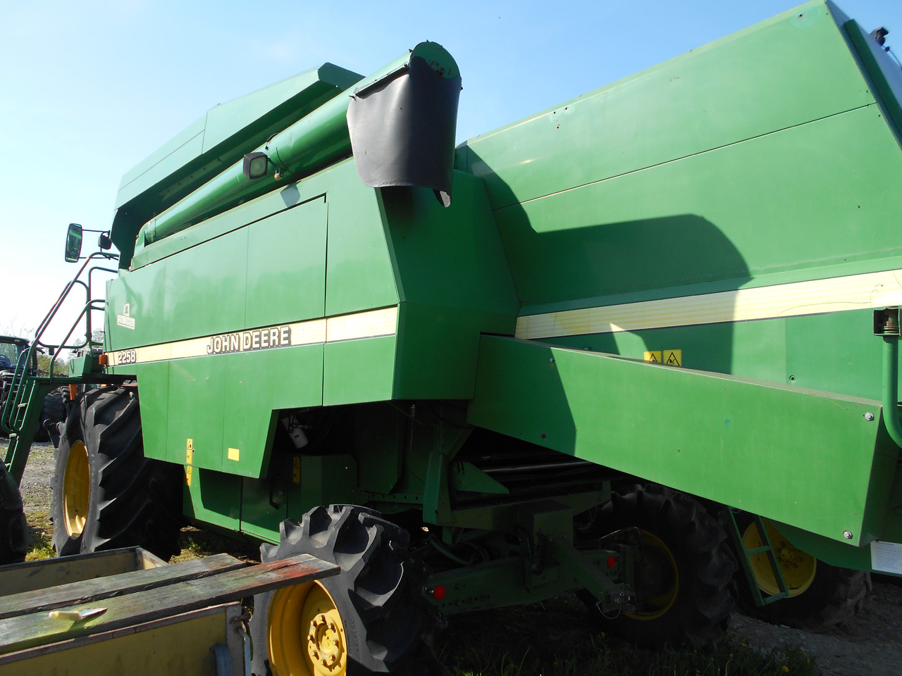 Kombajn do zboża John deer 2258 - حصادة: صورة 3 Kombajn do zboża John deer 2258 - حصادة: صورة 3