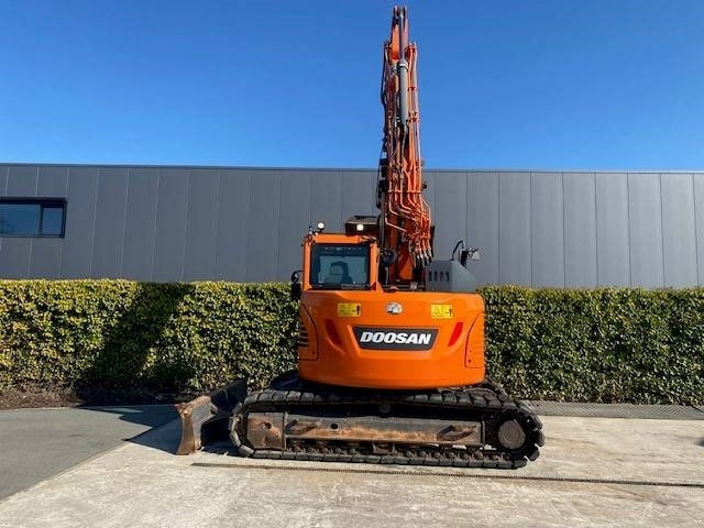 Doosan DX140LCR-5 - حفار زحاف: صورة 2 Doosan DX140LCR-5 - حفار زحاف: صورة 2