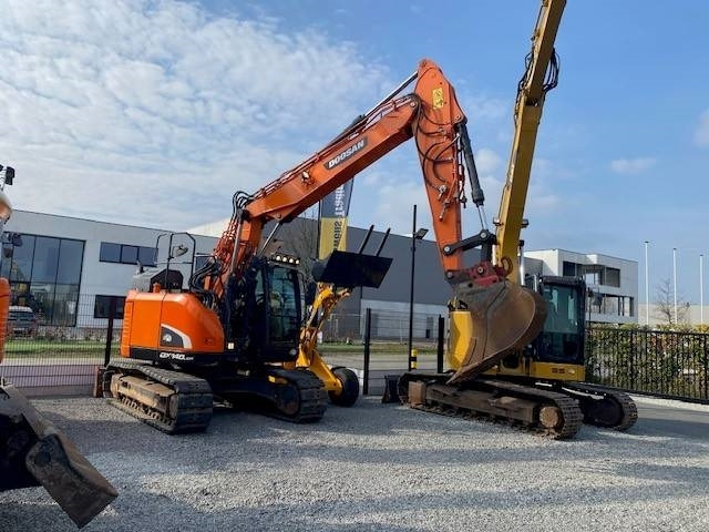 Doosan DX140LCR-5 - حفار زحاف: صورة 5 Doosan DX140LCR-5 - حفار زحاف: صورة 5