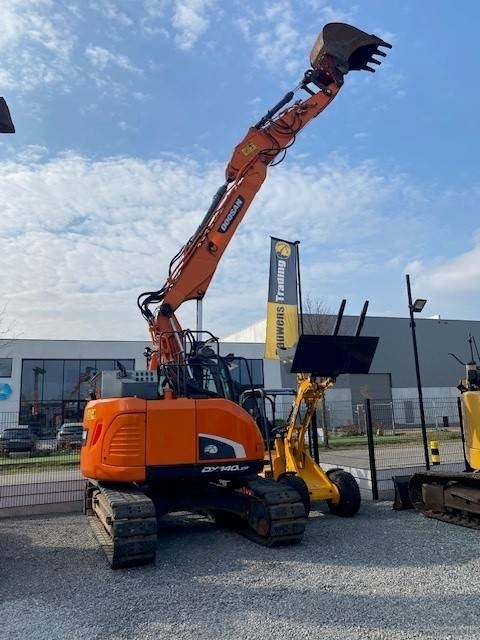 Doosan DX140LCR-5 - حفار زحاف: صورة 1 Doosan DX140LCR-5 - حفار زحاف: صورة 1