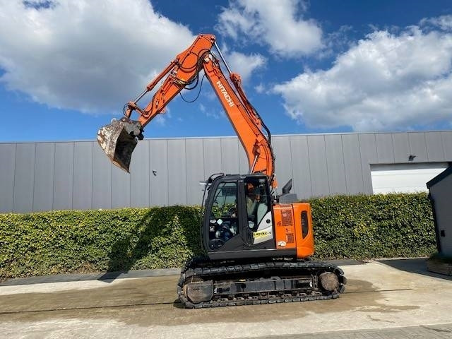 Hitachi 135US-6 - حفار زحاف: صورة 5 Hitachi 135US-6 - حفار زحاف: صورة 5