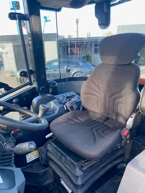 Kubota R 065  Kubota R 065: صورة 13