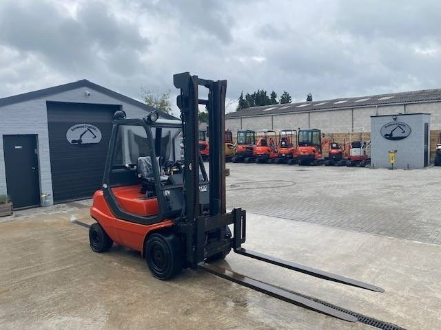 Linde H 30 D-03 - رافعة شوكية ديزل: صورة 4 Linde H 30 D-03 - رافعة شوكية ديزل: صورة 4