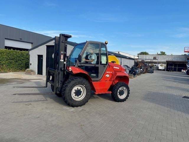 Manitou M 30.4 - رافعة شوكية للأرض الوعرة: صورة 3 Manitou M 30.4 - رافعة شوكية للأرض الوعرة: صورة 3